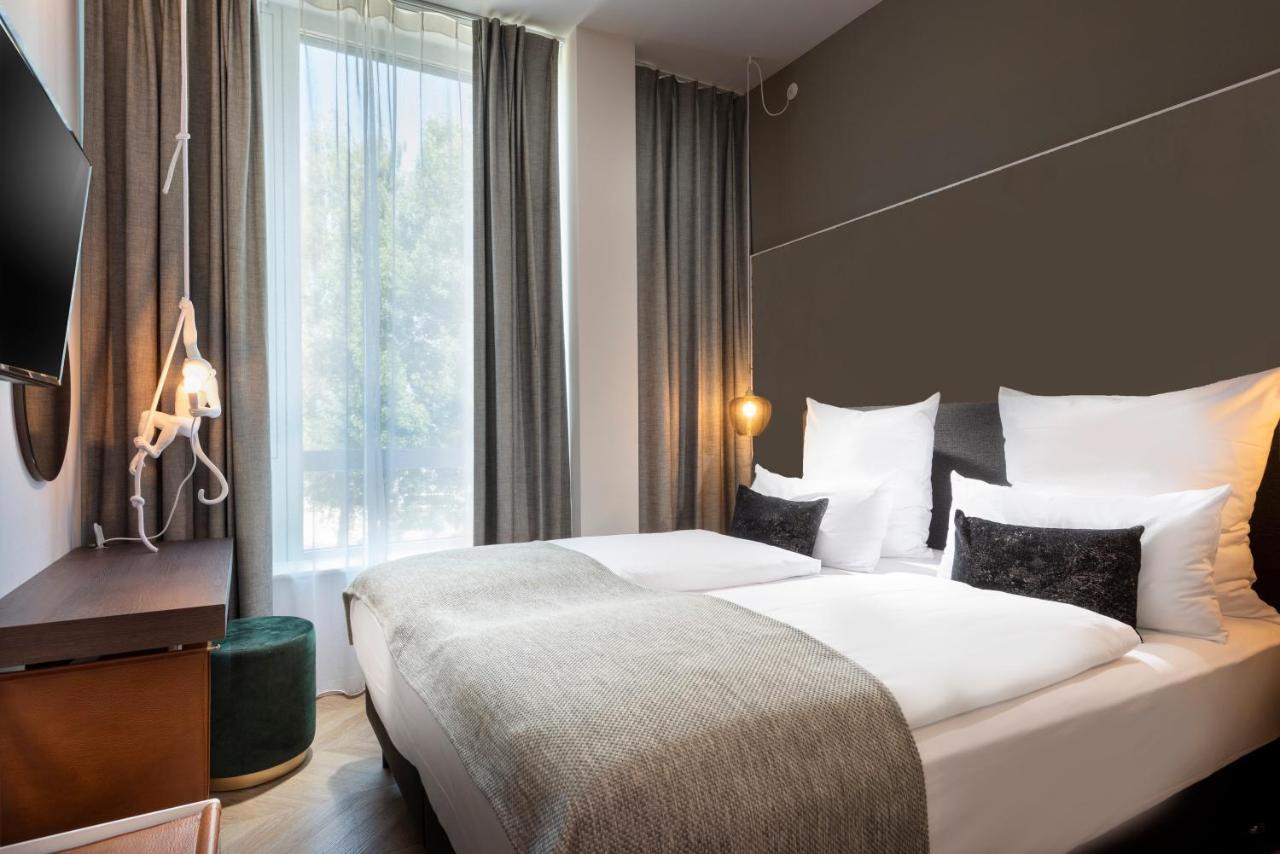 Hotel Munich Airport 3*