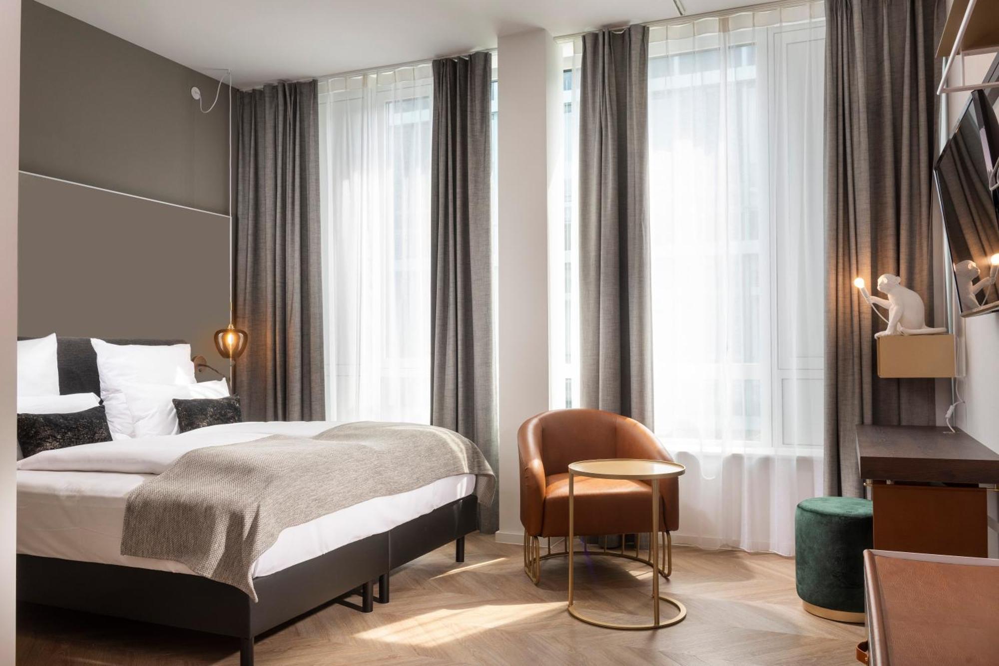 Flightgate Munich Airport Hotel, A Member Of Radisson Individuals 3*