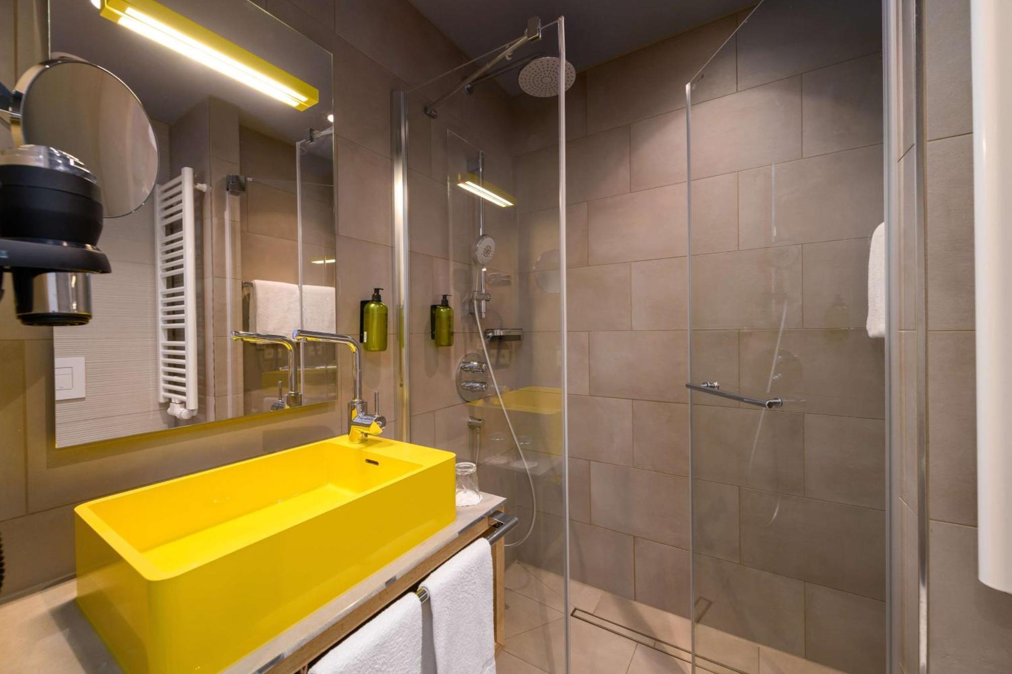 Flightgate Munich Airport Hotel, A Member Of Radisson Individuals Hotel 3*
