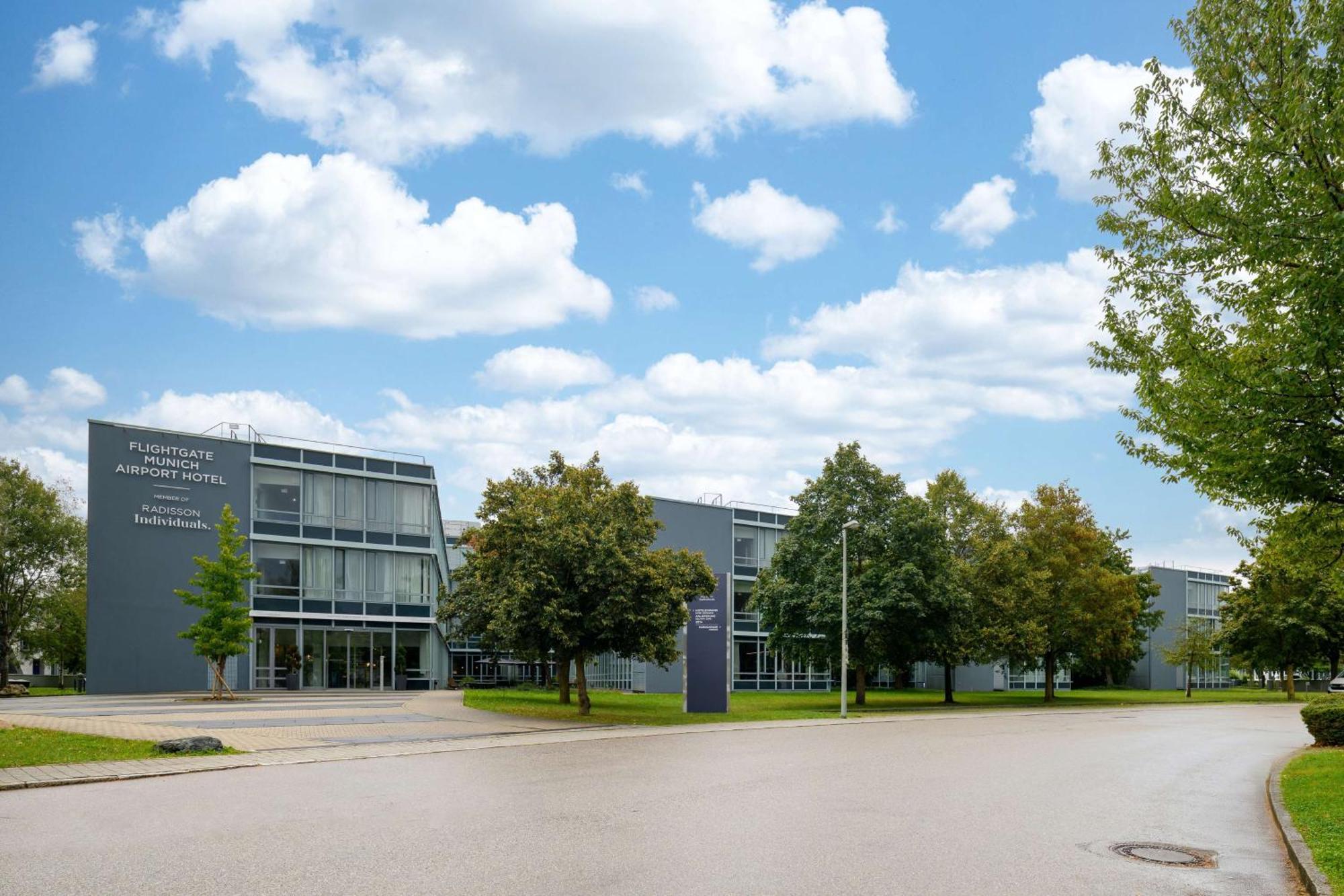 Hotel Flightgate Munich Airport Hotel, A Member Of Radisson Individuals Hallbergmoos
