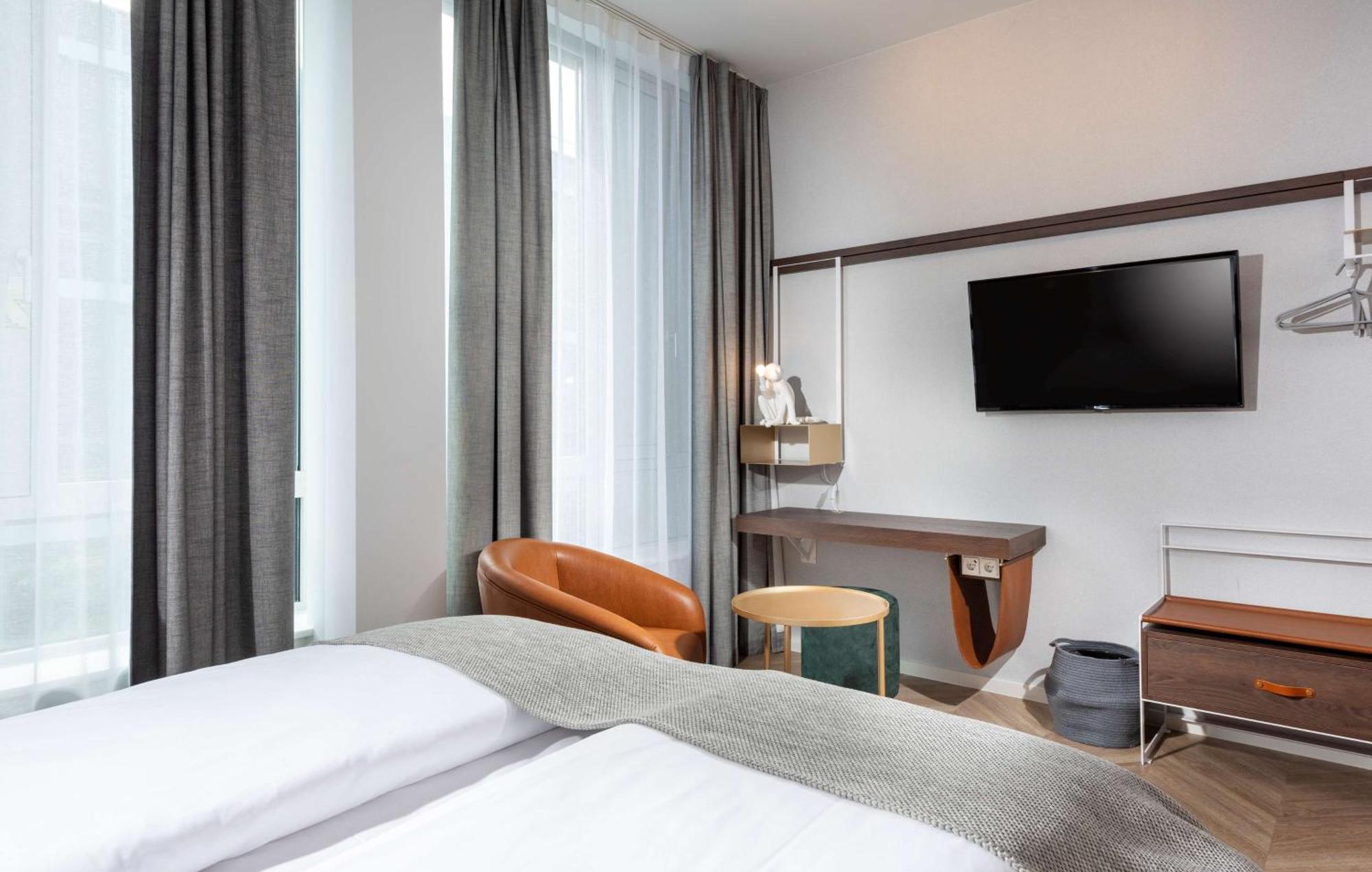 Munich Airport Hotel 3*